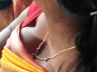 बस में एक भाभी की चुदाई Part – 2 desi bhabhi in bus